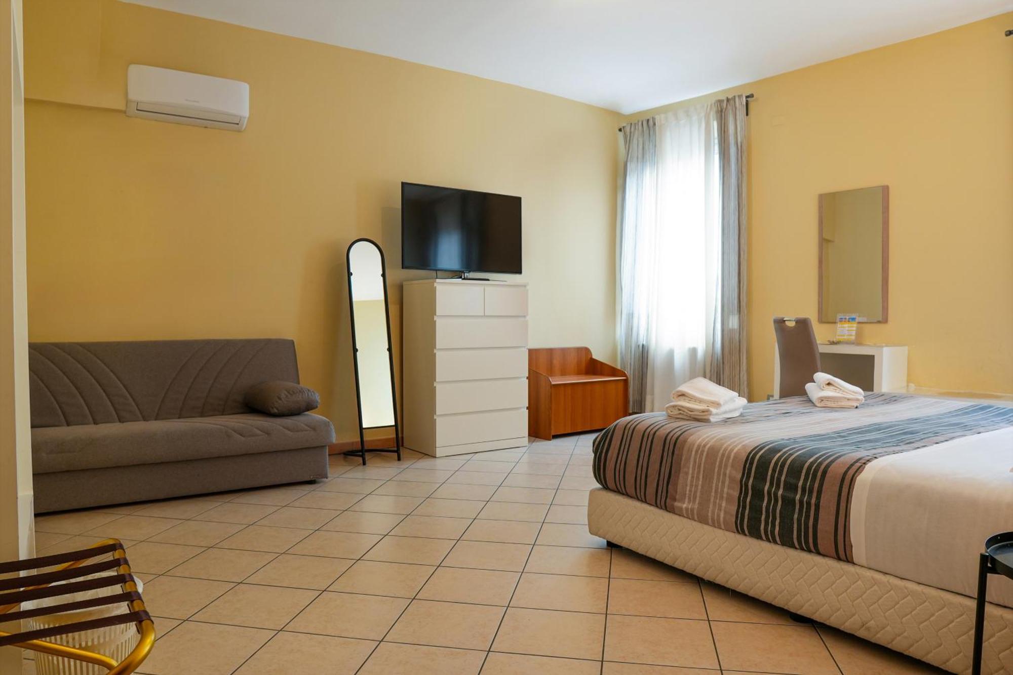 Smart Hotel Ferrara Exteriér fotografie